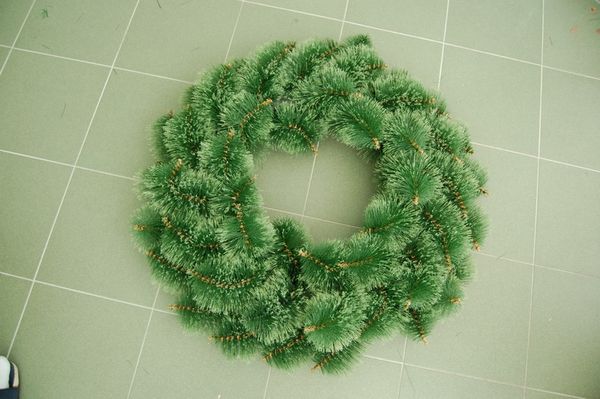 Pine wreath 60